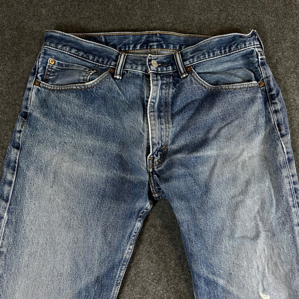 Levis 505 Regular Fit Straight Leg Jeans Mens 36x32 Blue Medium Wash 00505-0216 - Picture 8 of 14